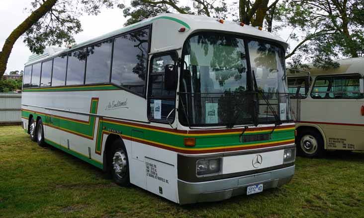 Jay-Tee Mercedes O303 Denning Majestic 2072AO